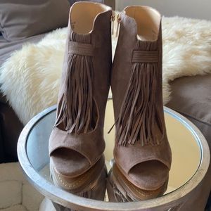 Vince Camuto “Abigail” heel